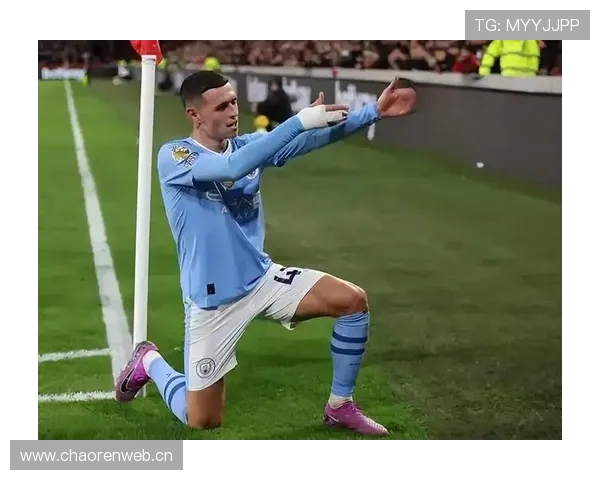 福登的战术角色是否依赖频繁身体对抗？