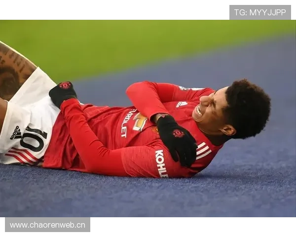 从边锋到中锋尝试：拉什福德的角色困境