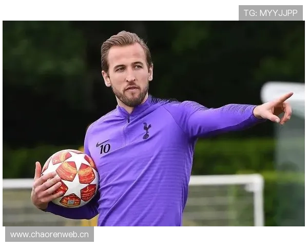 哈里·凯恩随手一杯咖啡能买我半个月菜，看到就想翻白眼