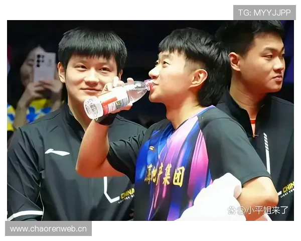 樊振东训练完直接去豪宅泳池晃晃，这日子谁顶得住呀？